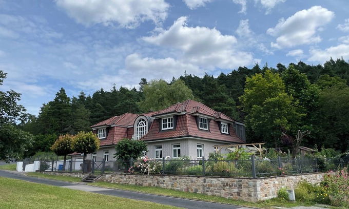 Bastheim Apartment | Cozy Getaway in Bavaria: Perfect for a Relaxing Holiday