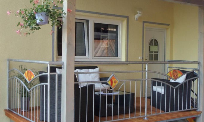Zwiesel Apartment | Cozy Vacation Apartment in Peaceful Location - Guest Rated 10/10
