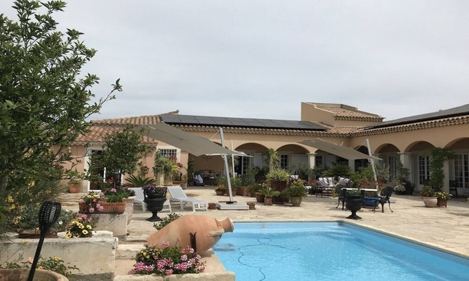 Arles Apartment | Cozy Getaway for Two with Pool and Large Terrace