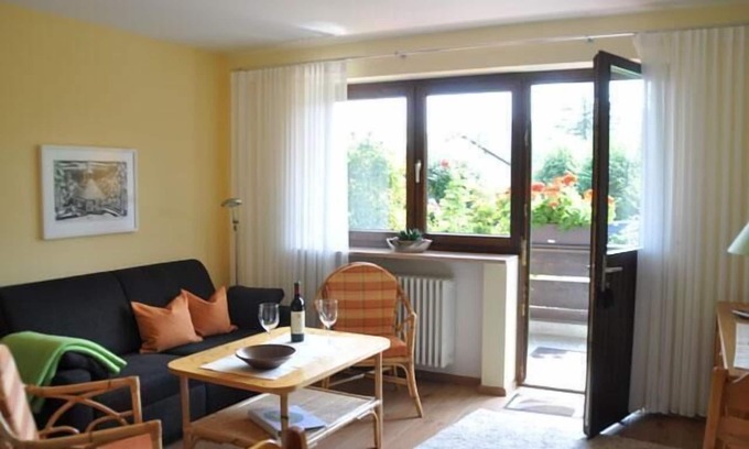 Silberberg Apartment | Cozy Apartment for Two with Garden Sun Loungers