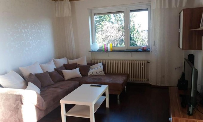Kaiserslautern Apartment | Bright Apartment in Dansenberg with Hot Tub & Family Amenities