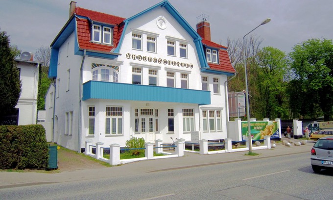 Ortsamt 5 Condo | Cozy Guest Apartment with Balcony in Rostock's Heart