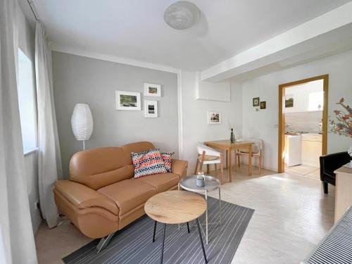 Ranzig Apartment | Cozy Landlust Apartment Near the Lake - Pet Friendly Stay