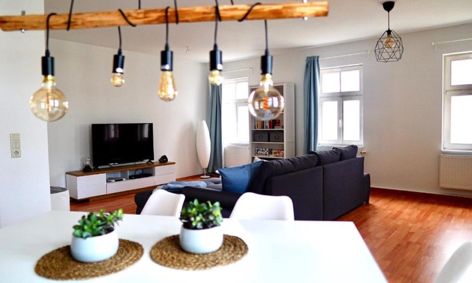 Mitte Apartment | Cozy Two-Room Apartment in Central Leipzig - Child Friendly