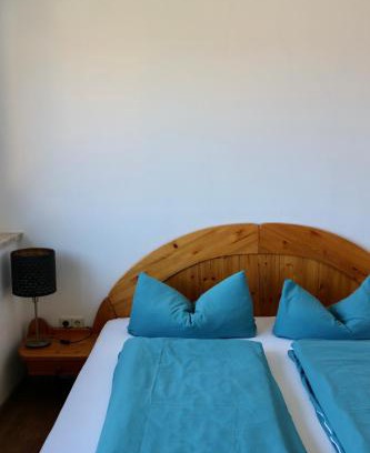 Absberg Apartment | Cozy Apartment with Lake View at Brombachsee