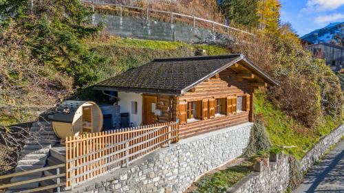 Kublis Apartment | Cozy Chalet with Breathtaking Views and Pet-Friendly Comfort