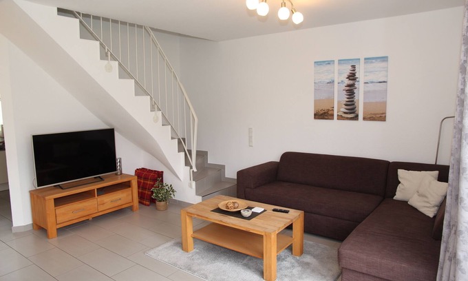 Greetsiel House | Cozy Holiday Home in Greetsiel – Guest Rated 10/10!