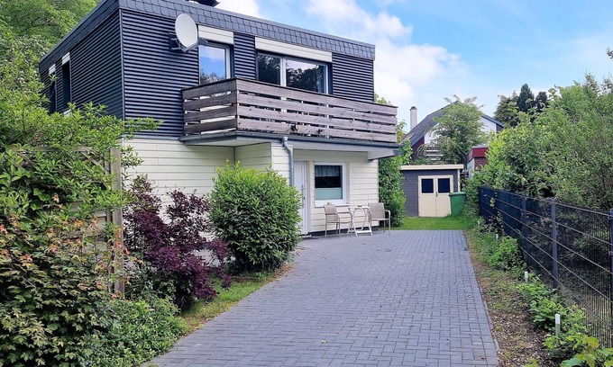 Maasholm-Bad House | Cozy Holiday House with Garden, Steps from Schlei & Beach