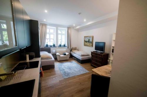 Eickeloh Apartment | Cozy Guest Room with Pet-Friendly Amenities & High Ratings
