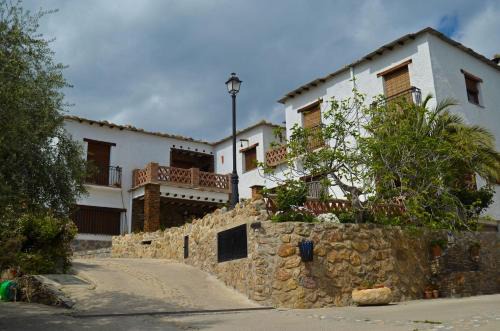 Nechite House | Gemütliches Haus Mit Garten Und Schwimmbad