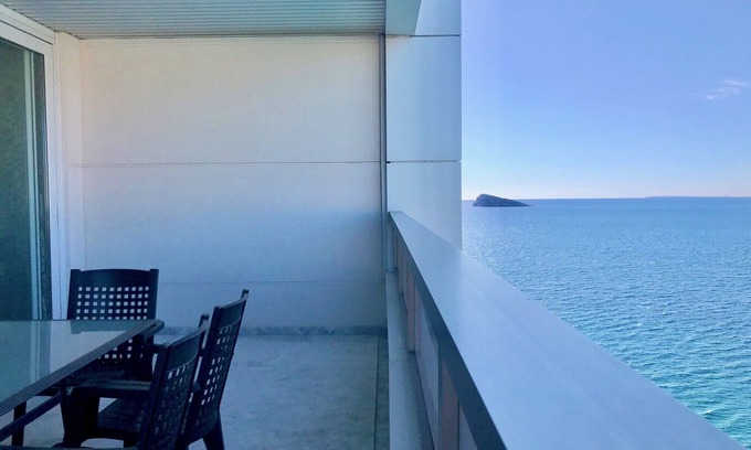 Benidorm Apartment | Experience GEMELOS 28 Blueline: Top-Rated Ocean View Retreat