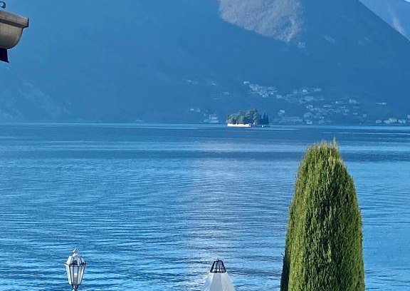 Sulzano Apartment | Exceptional Gemma Lodge: Child-Friendly Getaway with a 9.9/10 Rating