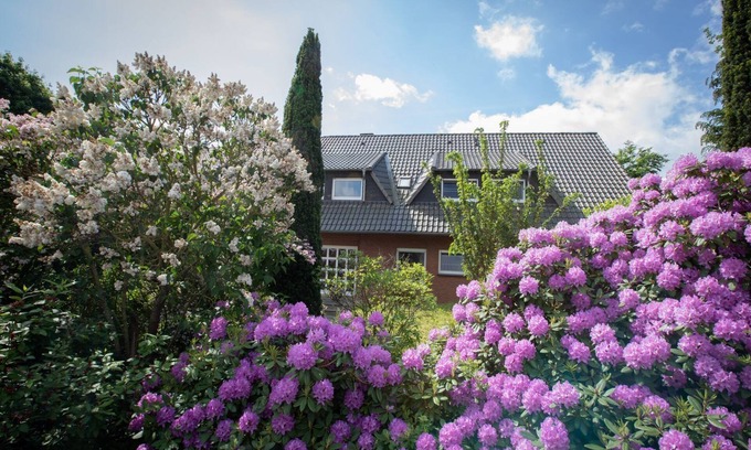 Lembruch Apartment | Family-Friendly Holiday Apartment with Ocean Views & Spa