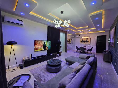 Lekki Phase 1 Apartment | Family-Friendly Genesis Grid Homes "Aspen" with Hot Tub