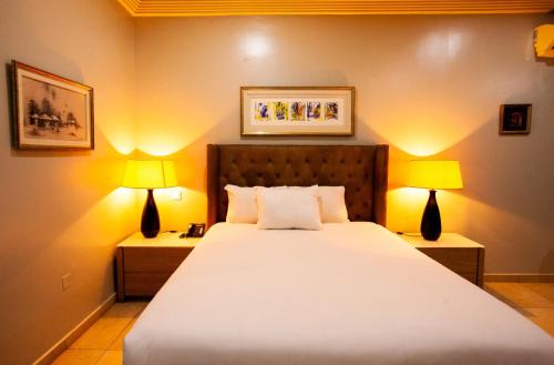 Port Harcourt Hotel | Relax at Genesis Reventon Hotel: 4-Star Comfort Awaits