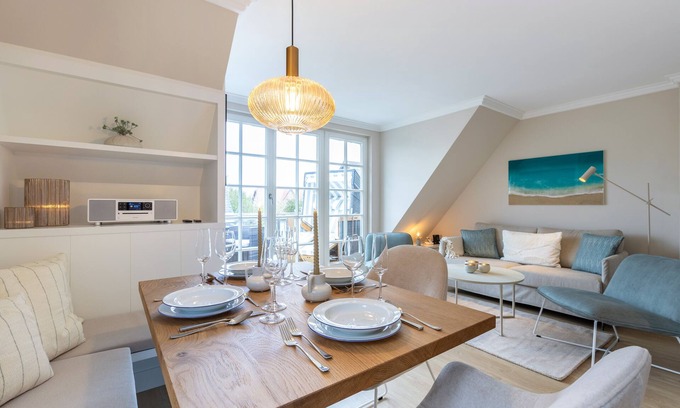 Wenningstedt-Braderup Apartment | Enjoy Your Vacation in Spacious Accommodations with Pool