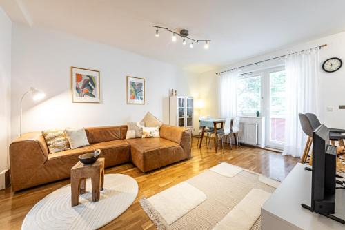 Dobling Apartment | Genuine Vienna Home by JR City Apartments