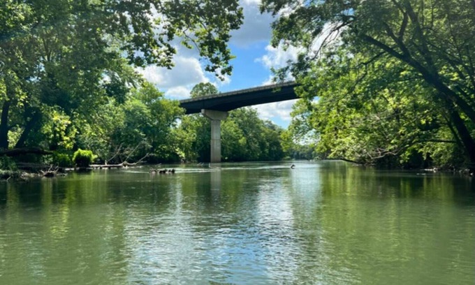 Nixa RV Rental | Serene Geo Dome Retreat with Wi-Fi and AC by the River