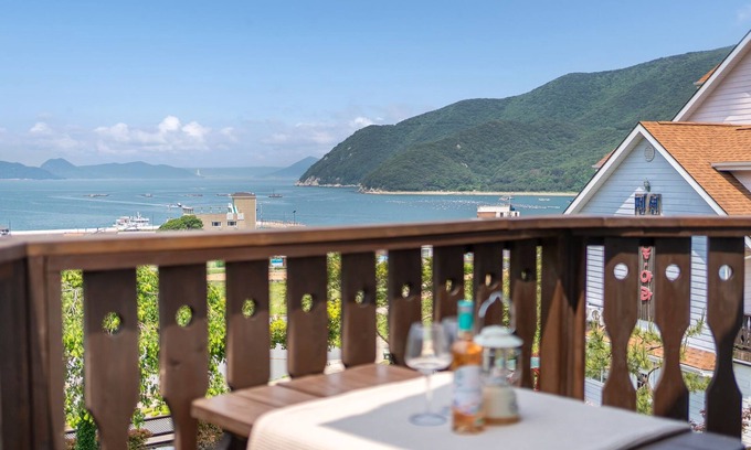 Geoje House | Discover Geoje Gaonara Pension: Family-Friendly Retreat