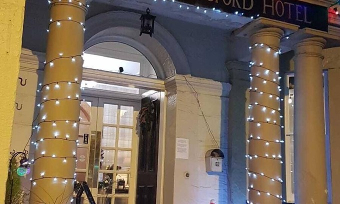 Melrose Hotel | George and Abbotsford Hotel: Family-Friendly with Dining