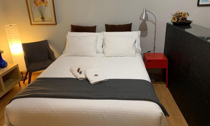 Dasoupolis Apartment | Unique Studio Getaway in Strovolos - Guest Rated 9/10