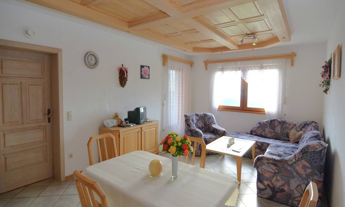 Waldkirchen Apartment | Geräumige Ferienwohnung in Stocking in Waldnähe