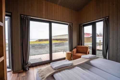 Hofn House | Accessible Gerdi Guesthouse: Family-Friendly Escape Awaits