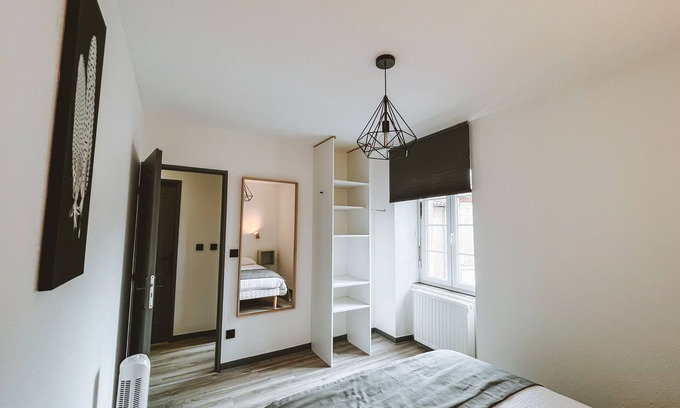 Tournon-sur-Rhone Apartment | Discover GESTLOC: 10/10 Rated Retreat with Spa & Kitchen