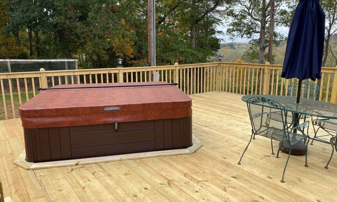 Etowah Apartment | Escape to Tranquil Country Retreat with Pet-Friendly Perks