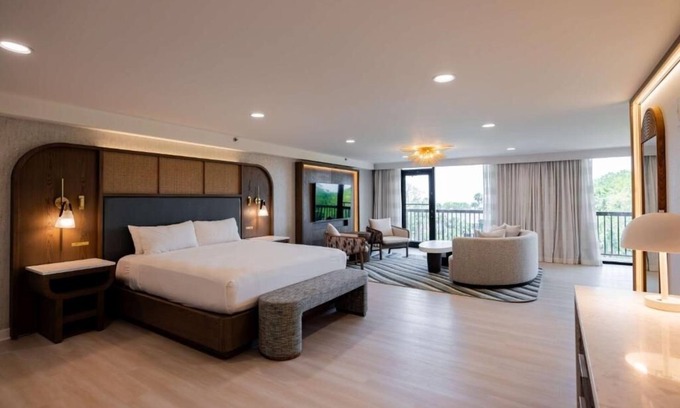 Shipyard Plantation Hotel | Experience a Blissful Beachfront Getaway with Pool Access