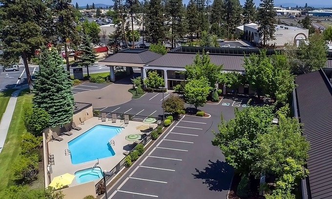 Orchard District Hotel | Adventure Awaits! Family-Friendly Units Near Pine Nursery Park