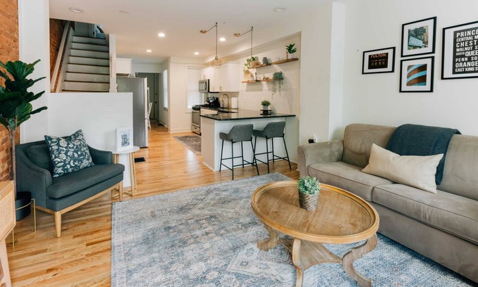 Historic Downtown Lancaster House | Downtown Getaway on Grant: Pet-Friendly with Parking