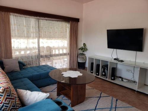 Mombasa Apartment | Relaxing Getaway at Shanzu Home with a Pool