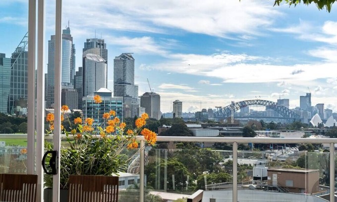 Woolloomooloo Apartment | Getawayz NSW - Marquis I - World Class Penthouse w/ World Class Views of Sydney