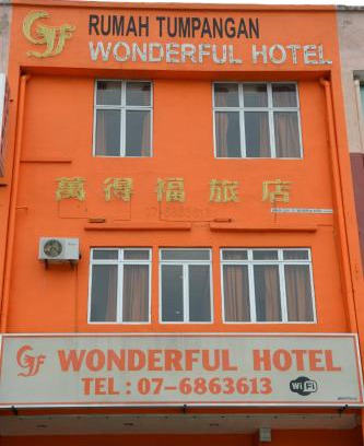 Pontian Hotel | Budget-Friendly GF Wonderful Hotel with Ocean View