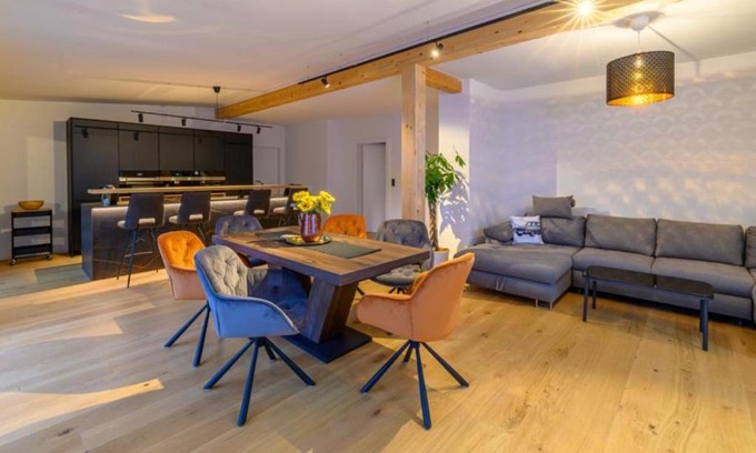 Gmuend in Kaernten Apartment | Discover Gh Alte Post - Top 7 Admiral with Exceptional Rating