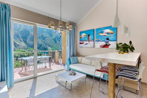 Orahovac Apartment | Experience GH Aparts with Scenic Views and Refreshing Pool
