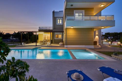 Petaloudes Villa | Gia's Luxury Residence