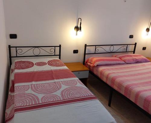 Colleferro House | Inviting Giallo Sole: Family-Friendly with Kitchen Amenities