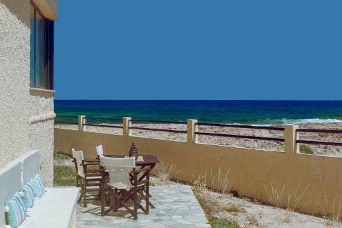 Stavros House | Relax at Gianna's House with Oceanfront Views and Kitchen