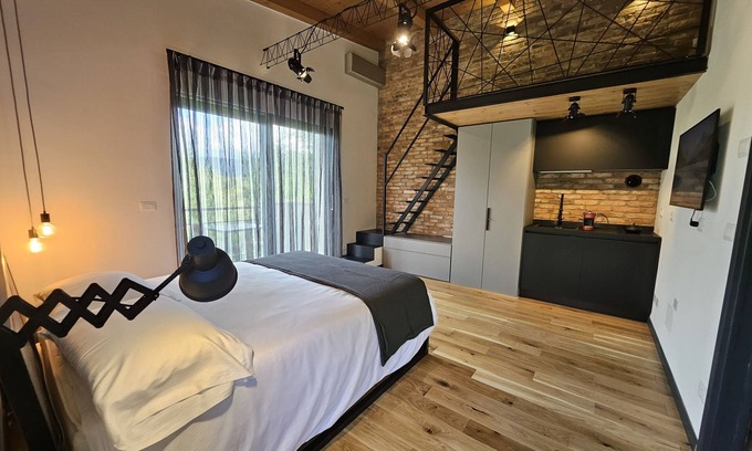 San Floriano del Collio Bed & Breakfast | Family-Friendly Getaway at GiardinidiEva Hotel