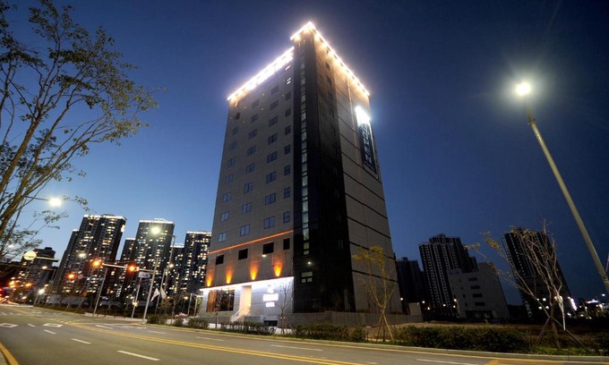 Ilgwang Hotel | Discover Gijang Hound Hotel Ilgwang with Family-Friendly Perks