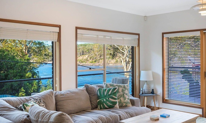 Pambula Beach Cabin | Gillmith: Family-Friendly Retreat for Up to 10 Guests