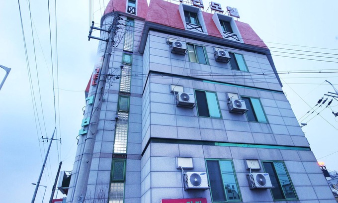 Gimcheon Hotel | Eco-Friendly Stay at Gimcheon Gavin with Family Amenities