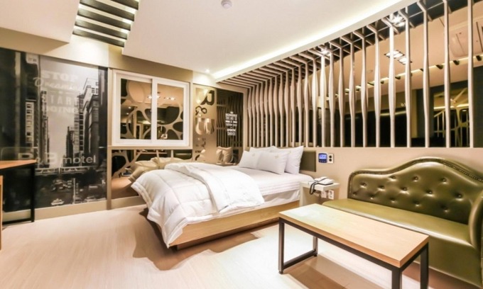 Gimcheon Hotel | Eco-Friendly Retreat at Gimcheon The B and B with Breakfast
