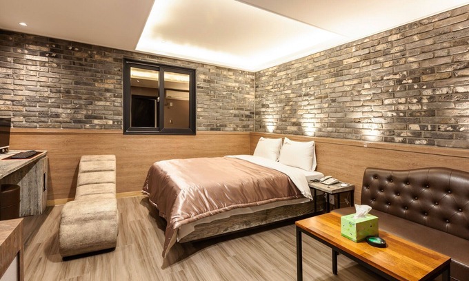 Gimcheon Hotel | Eco-Friendly Comfort at Gimcheon Zero Self Check-in Motel