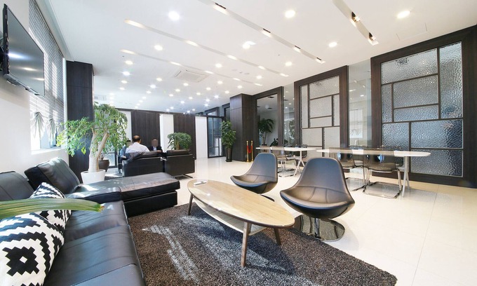 Gimpo Hotel | Eco-Friendly Stay at Gimpo Hotel L'art with Breakfast
