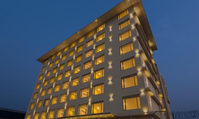 Sector 62 Hotel | Convenient Stay at GINGER Noida City Center with Free Breakfast