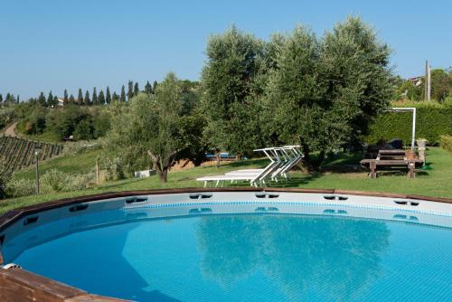 Cerreto Guidi House | Girasole Apartment: Family-Friendly Stay with Pool Access