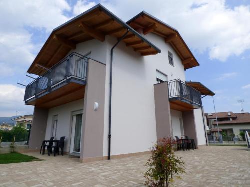 Borgo San Dalmazzo Bed & Breakfast | Discover Giravento: Top-Rated Stay with Breakfast & Kitchen